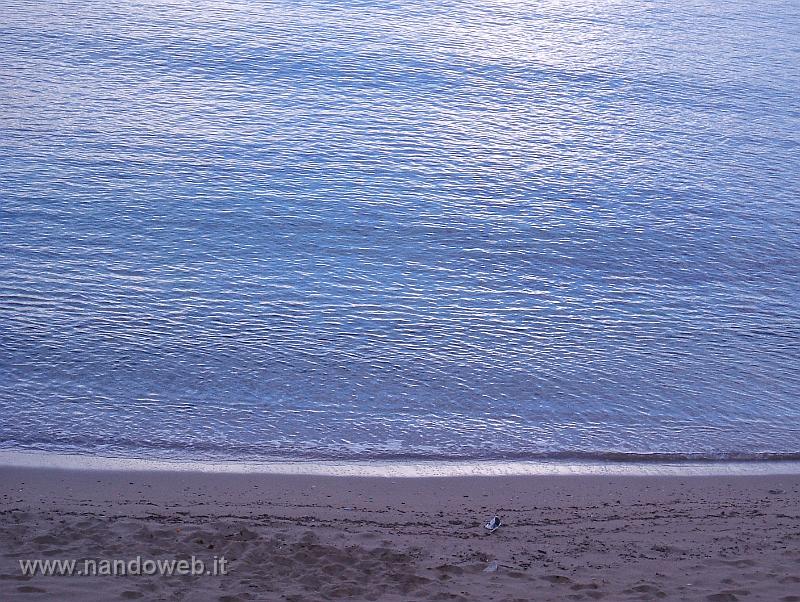 SPIAGGIA A CINISI 1.JPG